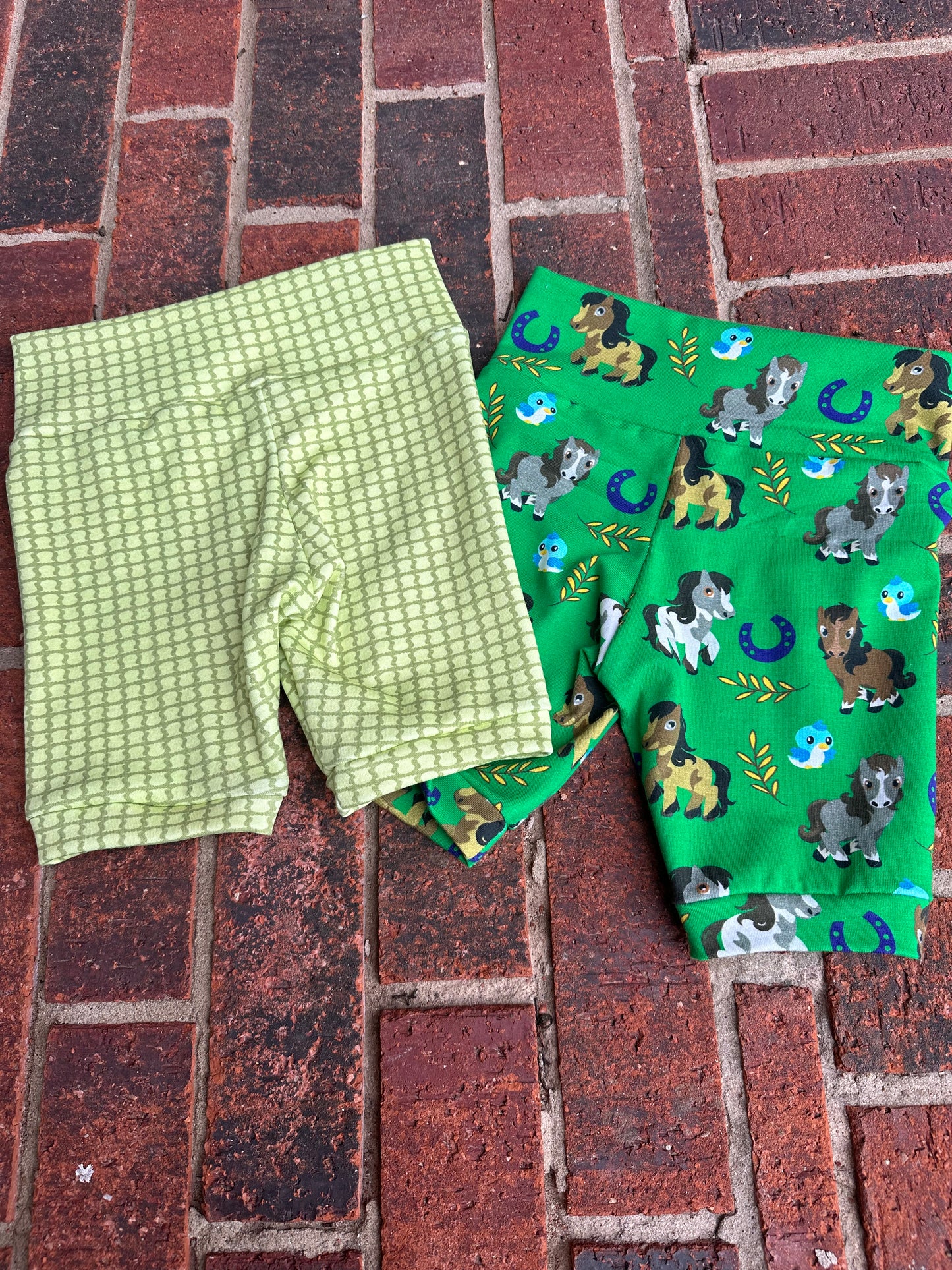 3t set of 2