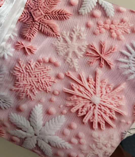 3/4 mock neck snowflakes